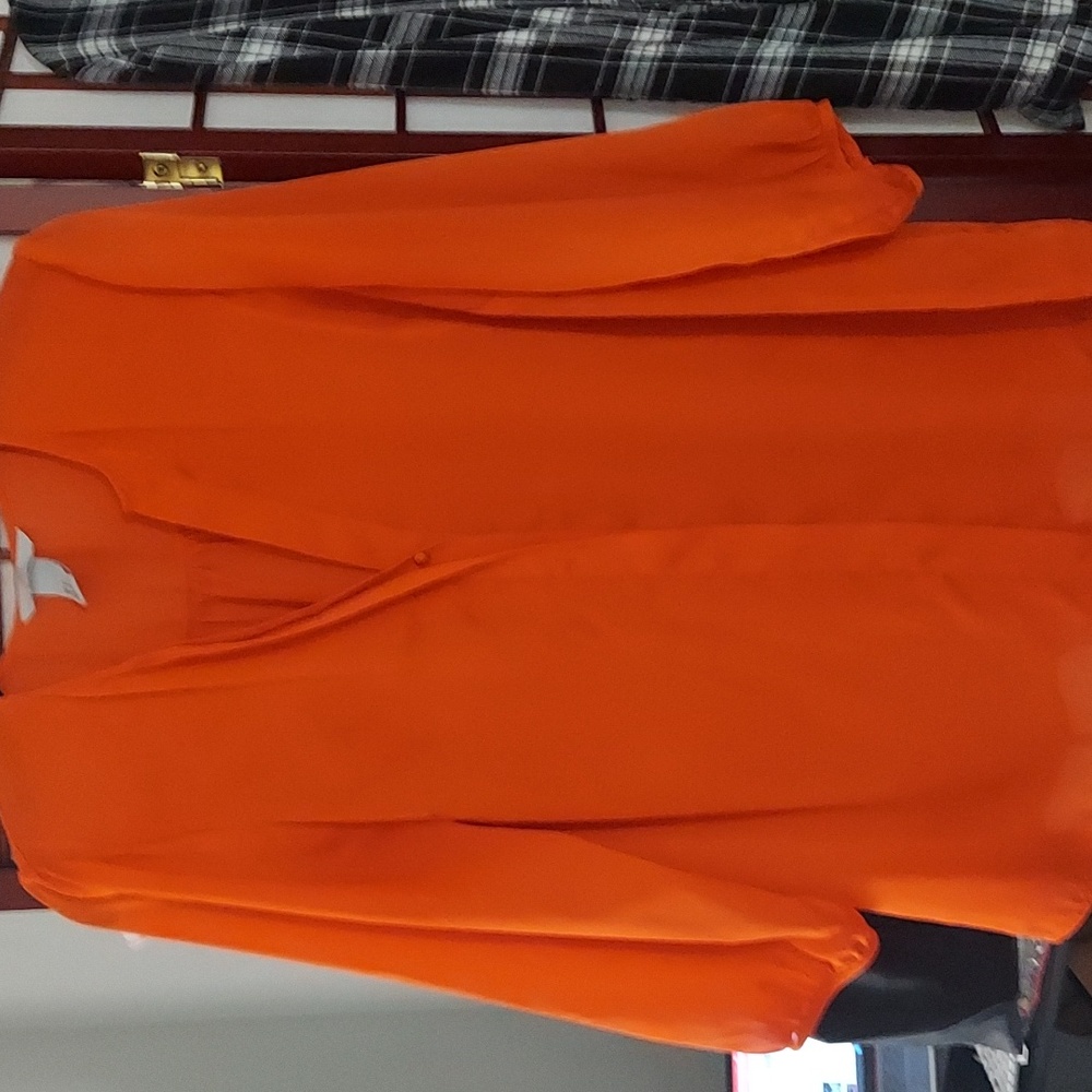 H&M Women's Button down semi-sheer L/S Blouse Sz L